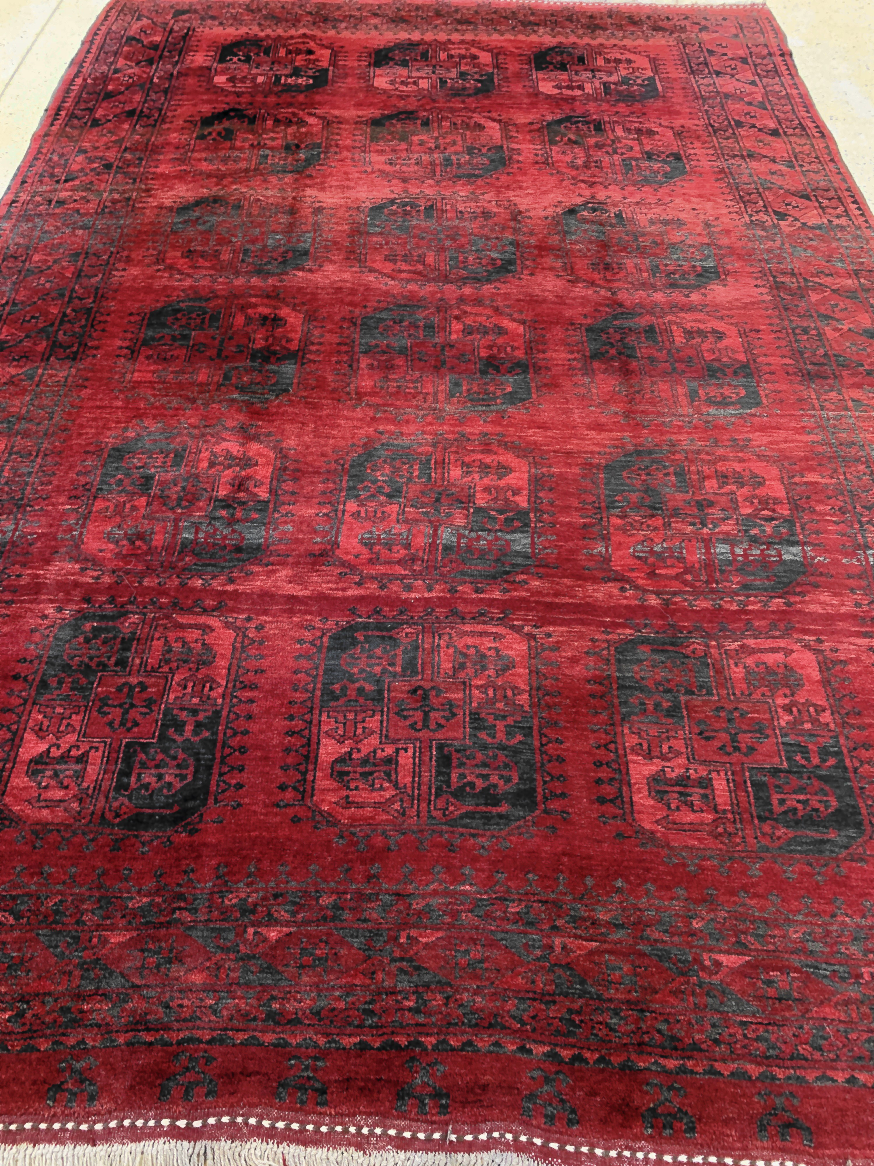 Detail c: Dolatabad, Afghanistan, Mitte 20.Jhd, Wolleauf Wolle, ca. 350 x 335 cm, EHZ: 2