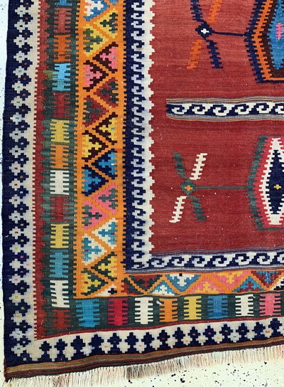 27132812b - Ghaschgai Kelim, Persien, Anfang 20.Jhd, Wolle auf Wolle, ca. 233 x 160 cm, verfärbt, ...