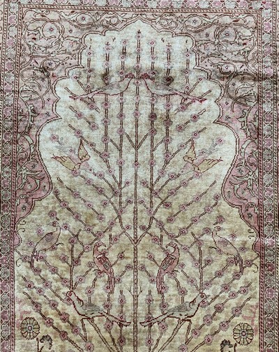27132815c - Seiden Kayseri, Türkei, Mitte 20.Jhd, reineNaturseide, ca. 120 x 75 cm, EHZ: 2 ...