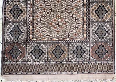 27132820b - Mauri fein, Afghanistan, Ende 20.Jhd, Wolleauf Baumwolle, ca. 160 x 120 cm, EHZ: 2 ...