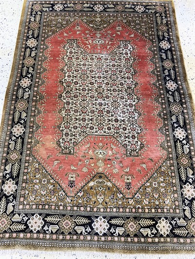 27132822d - Ghom Seide, Persien, Mitte 20.Jhd, reine Naturseide, ca. 160 x 107 cm, EHZ: 2(fleckig) ...