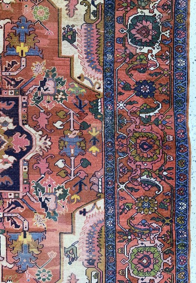 27132887e - Kars antik, Türkei, um 1900, Wolle auf Wolle, ca. 395 x 330 cm, EHZ: 3(restauriert) ...