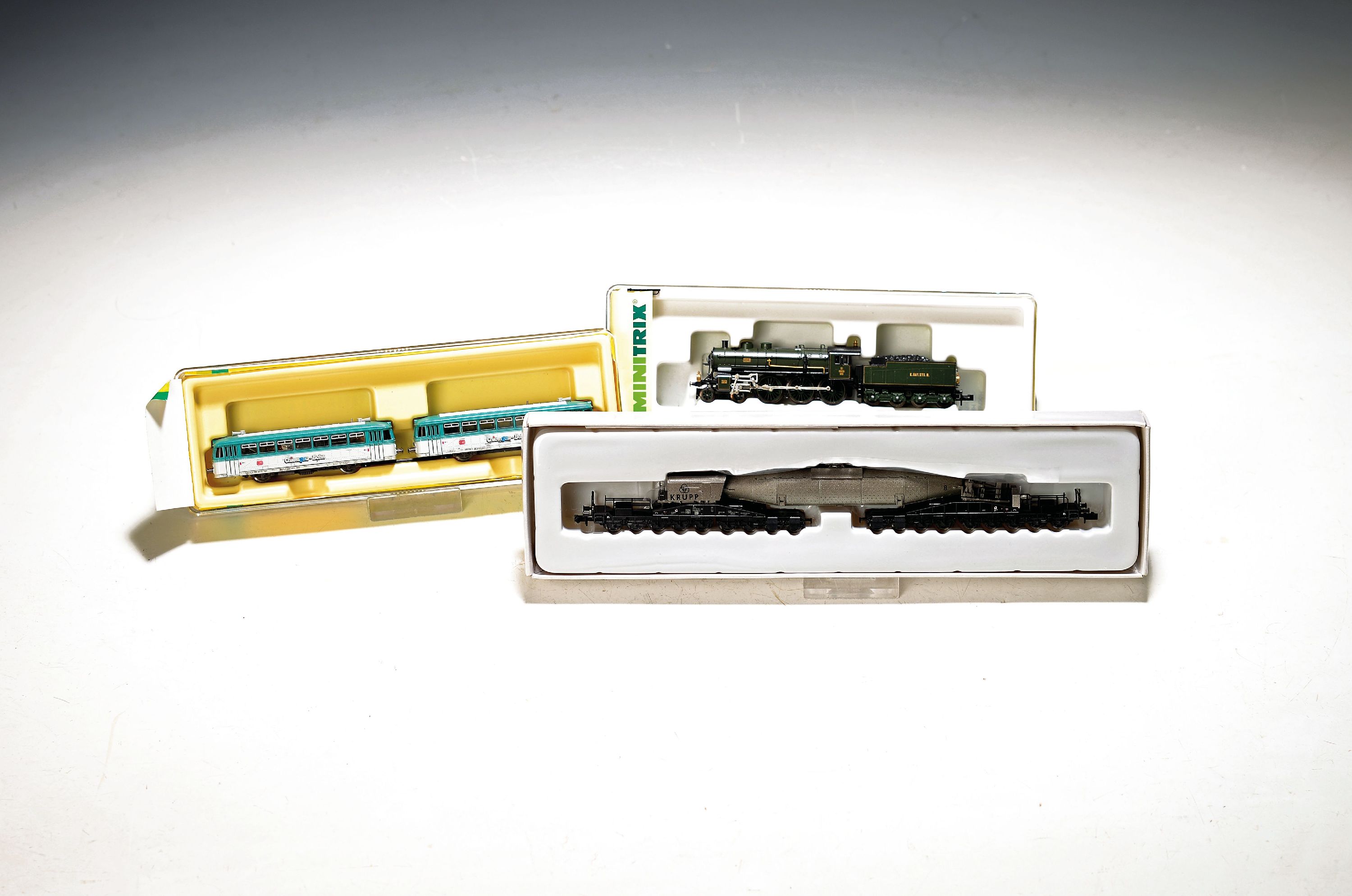 Image 27132946 - Mixed lot of model trains, N gauge, Minitrix, 10 locomotives: 12989 Chiemgau-Bahn rail ...