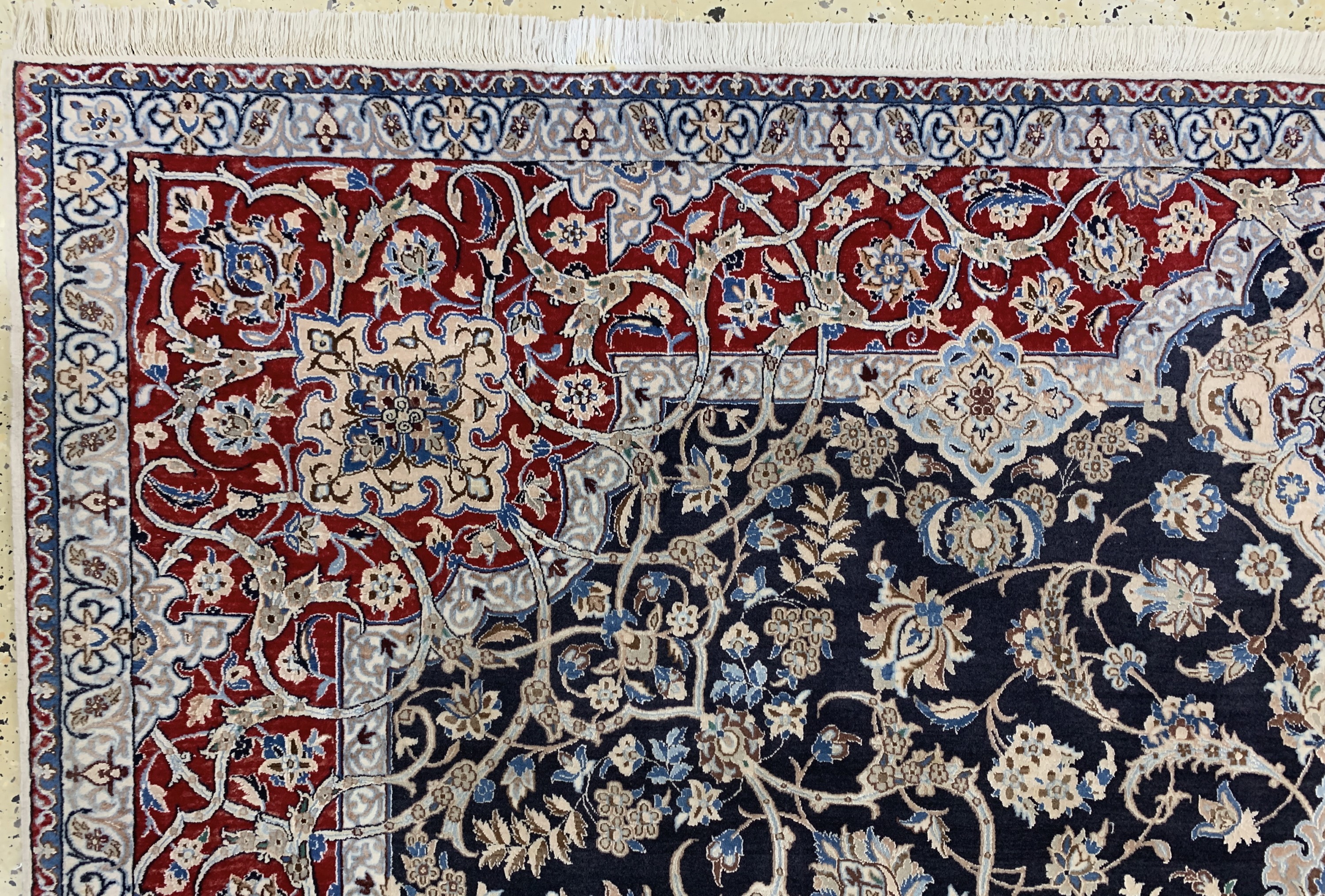 Detail g: Nain fein(6 La), Persien, Mitte 20.Jhd, Korkwolle mit Seide, ca. 225 x 225 cm, ca. 1,0Mio. Kn/qm, EHZ: 2