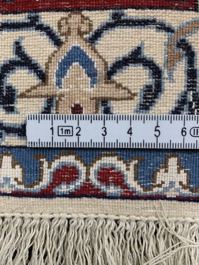 27132963i - Nain fein(6 La), Persien, Mitte 20.Jhd, Korkwolle mit Seide, ca. 225 x 225 cm, ca. ...