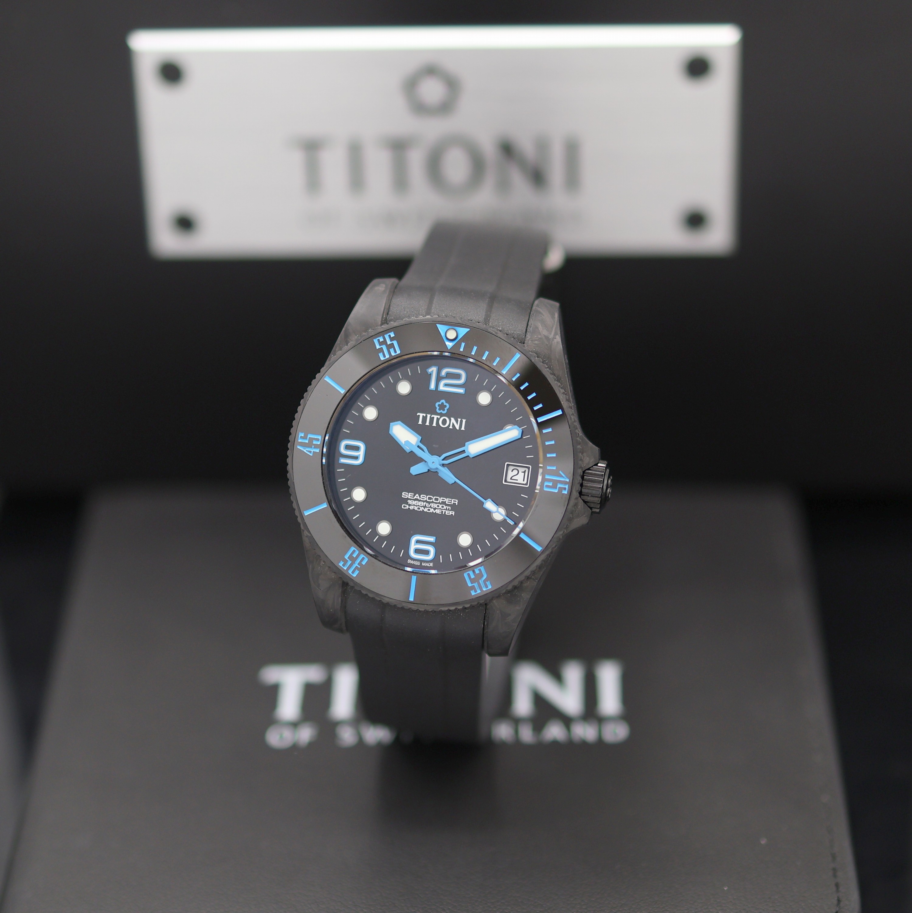 Image 27133005 - TITONI Seascoper Chronometer ungetragene Herrenarmbanduhr Referenz 83600 C-BL-2562, ...