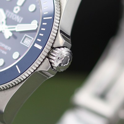 27133007c - TITONI Seascoper Chronometer ungetragene Herrenarmbanduhr Referenz 83300 S-BK-702, ...