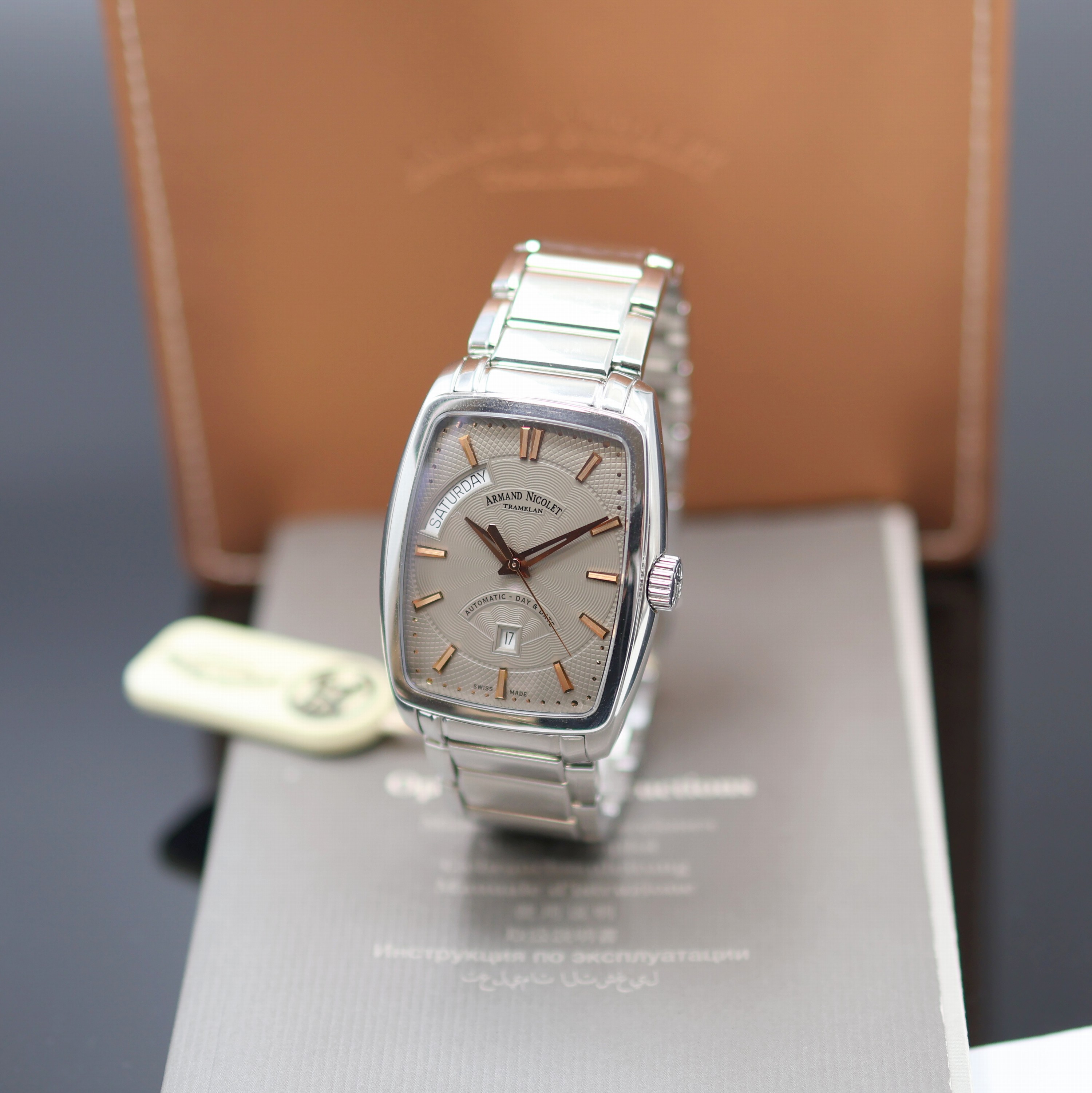 Image 27133369 - ARMAND NICOLET Day & Date Armbanduhr Referenz 9630A-AG-M9630, Automatik, Schweiz um ...