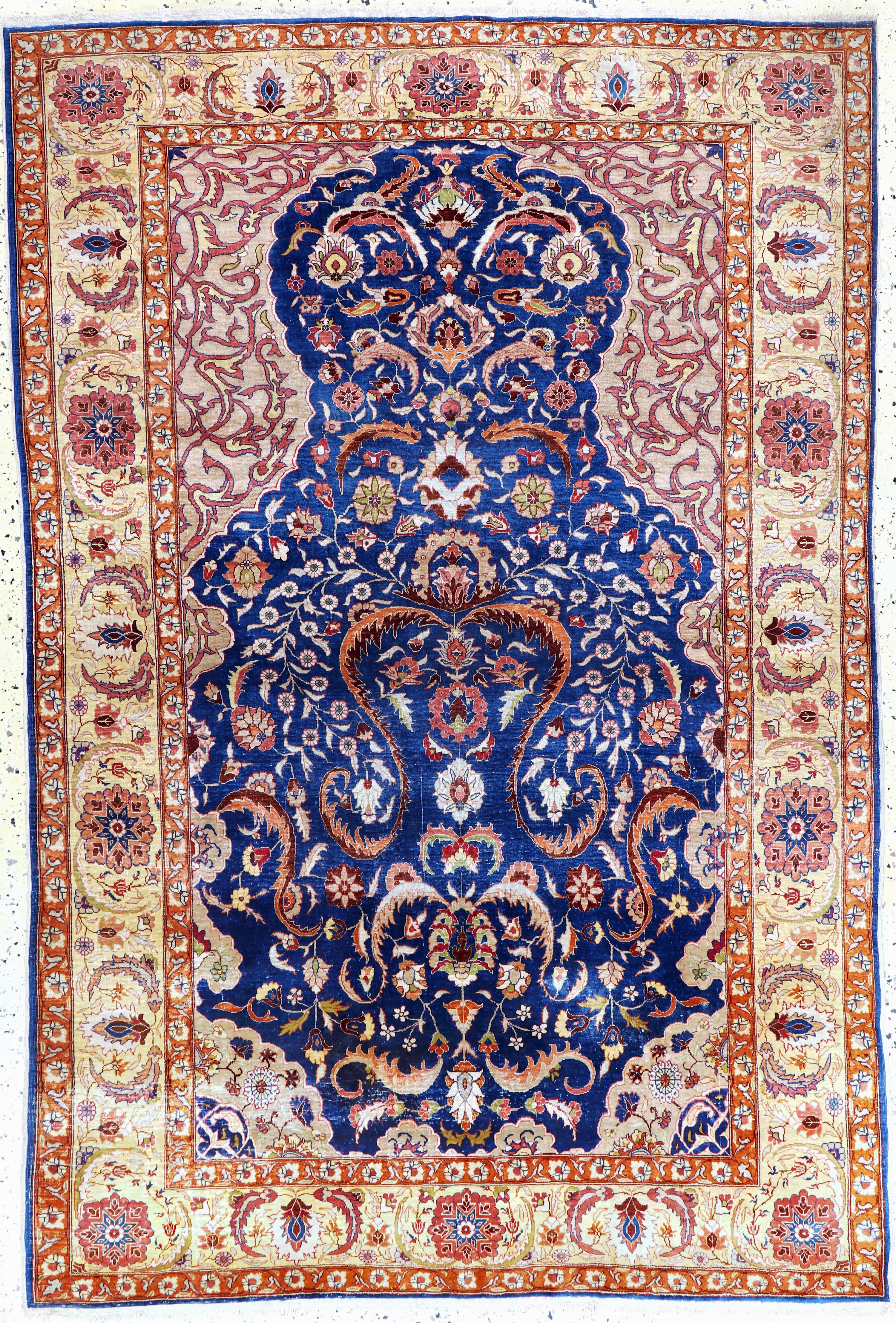 Image 27133380 - Hereke Seide fein, Türkei, Mitte 20.Jhd., reine Naturseide, ca. 196 x 131 cm, EHZ: 3 ...