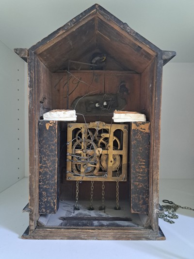 27133359e - Schwarzwälder Augenwender mit Kuckuck, um 1880/90, Schwarz gefasstes Holzgehäuse mit ...