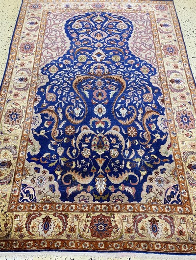27133380f - Hereke Seide fein, Türkei, Mitte 20.Jhd., reine Naturseide, ca. 196 x 131 cm, EHZ: 3 ...