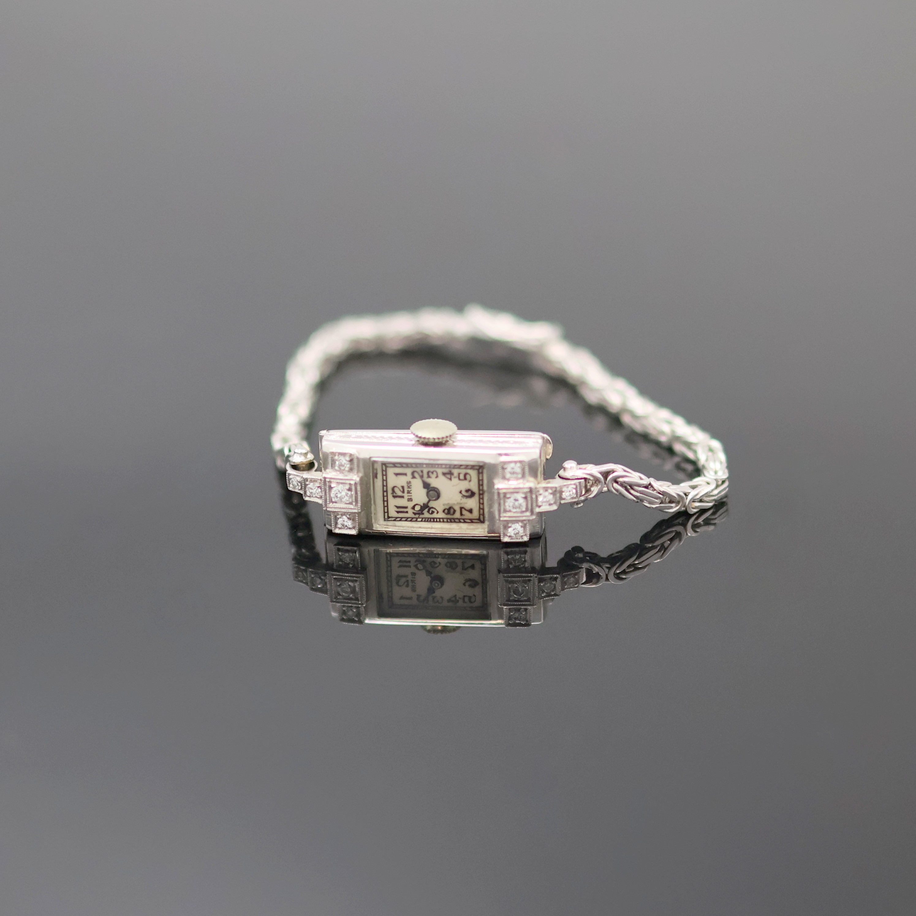 Image 27133571 - BIRKS Art Deco Damenarmbanduhr mit Diamanten in WG 750/000, Schweiz um 1930, seitl. ...