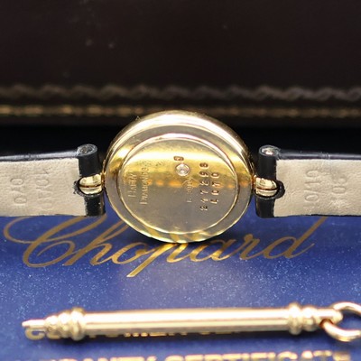 27133709d - Chopard Diamantbesetzte Damenarmbanduhr in GG 750/000 Referenz 4070, Schweiz um 1999, ...