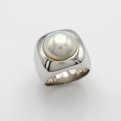 Image Breiter Ring mit Mabéperle, 925er Silber, quadratischer Ringkopf, RW ca. 58