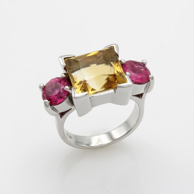 Image Ring mit Farbsteinen, 925er Silber, fac. Citrincarrée ca. 8.25 ct, 2 runde, fac. ...