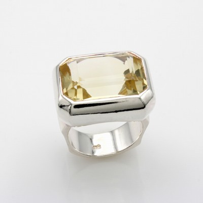 Image Ring mit Citrin, 925er Silber, achteck. Citrin in glatter Fassung, Ringschiene m. seitl. ...