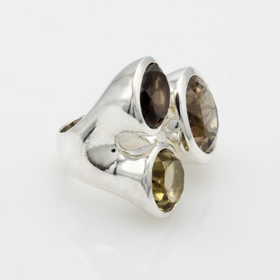27133888a - Ring mit Rauchquarzen, 925er Silber, fac. Rauchquarze in versch. Schliffarten, RW ca. 57