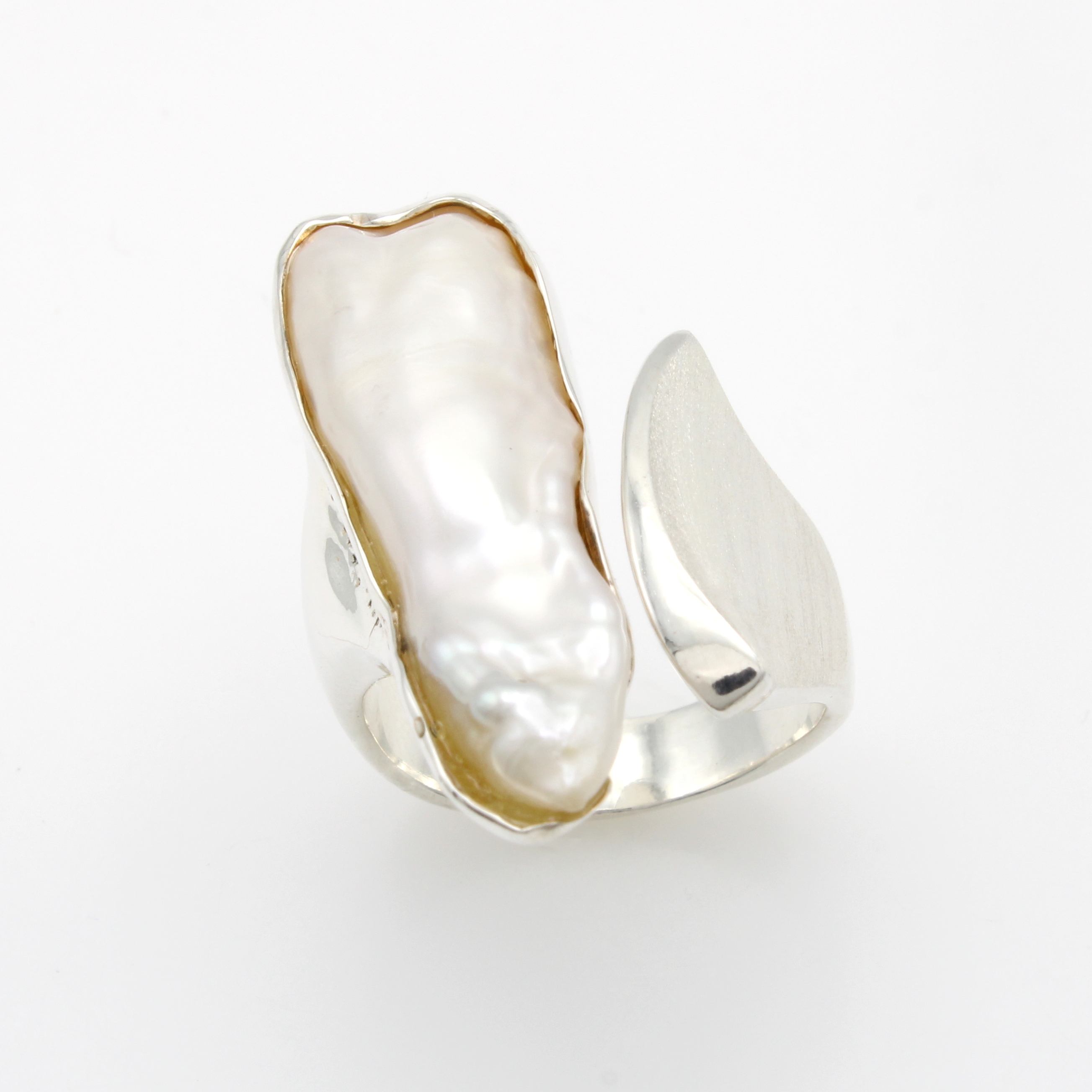 Image 27133901 - Ring mit Süßwasserzuchtperle, 925er Silber, matt., offen gearb., längl., unförmige ...
