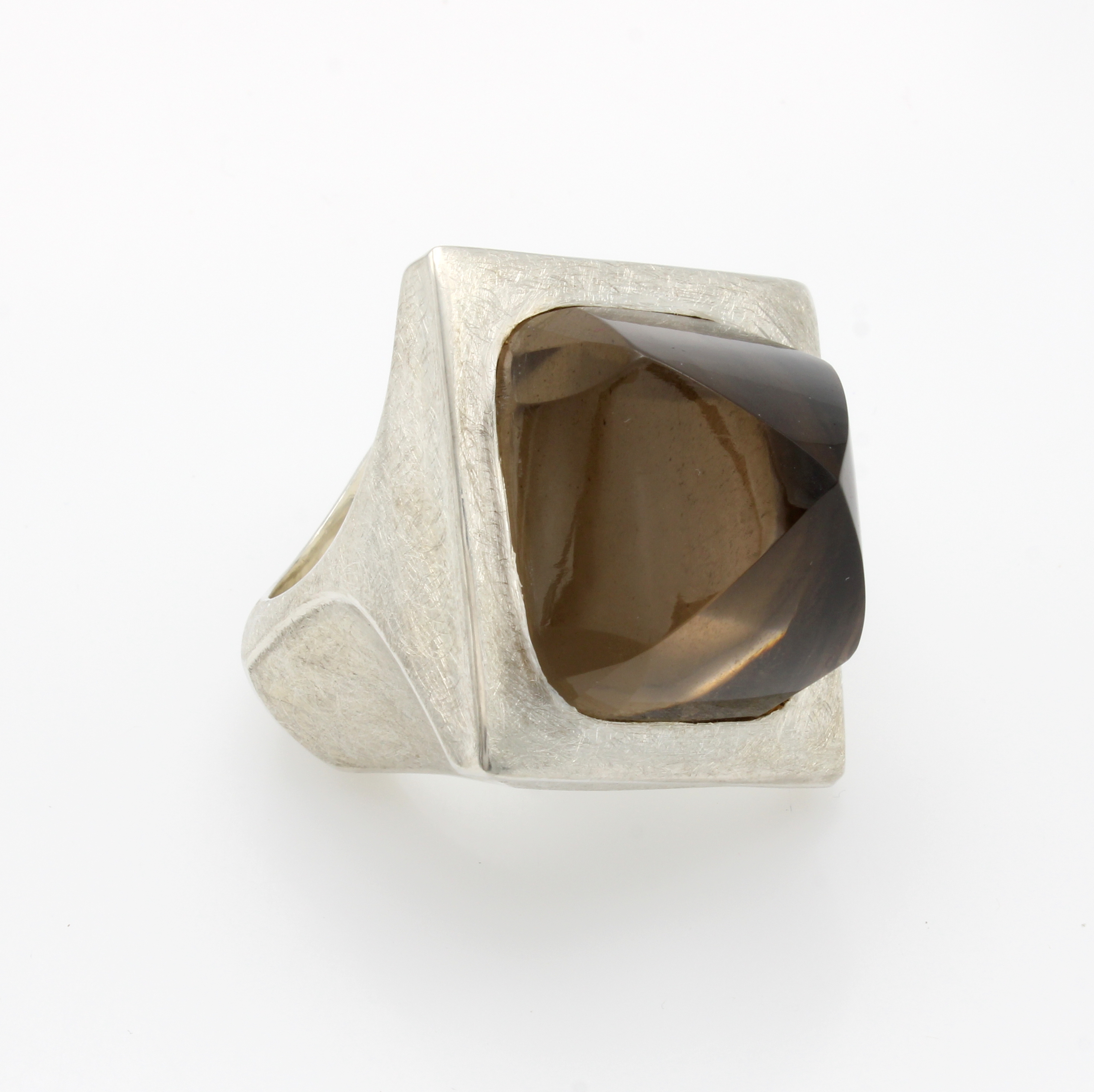 Image 27133903 - Ring mit Rauchquarz, 925er Silber strichmatt., Bullet-Cut Cabochon, Ringschiene m. ...