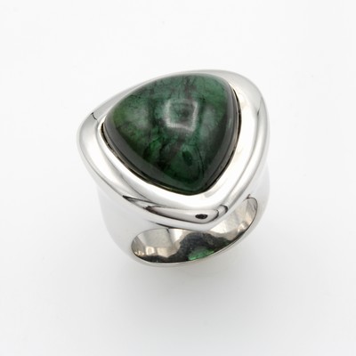 Image Ring mit Turmalin, 925er Silber, dunkelgrüner, dreieckiger Turmalincabochon ca.29 ct, ...