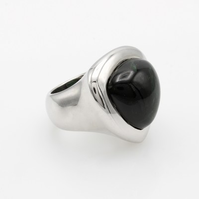 27133900a - Ring mit Turmalin, 925er Silber, dunkelgrüner, dreieckiger Turmalincabochon ca.29 ct, ...