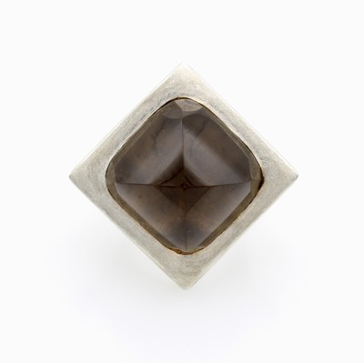 27133903b - Ring mit Rauchquarz, 925er Silber strichmatt., Bullet-Cut Cabochon, Ringschiene m. ...