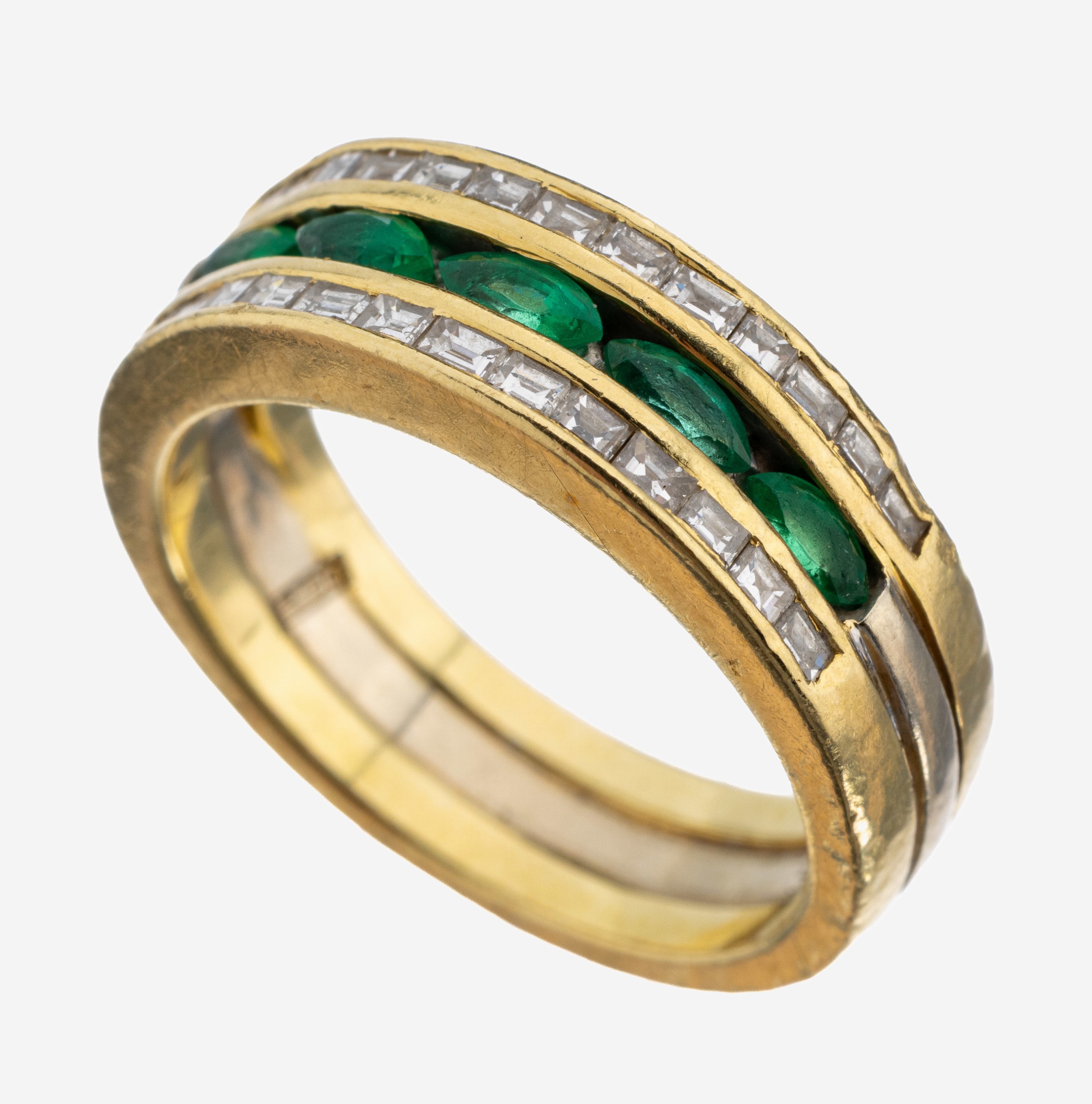 Image 27134594 - 18 kt Gold Smaragd-Diamant-Ring, GG/WG 750/000, 5 Smaragd-Navettes zus. ca. 0.18 ct, 26 ...