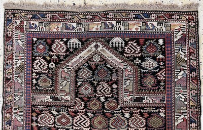 27134985a - ´Marasali´Gebetsteppich antik, Kaukasus, 19.Jhd, Wolle auf Wolle, ca. 130 x 125 cm, ...