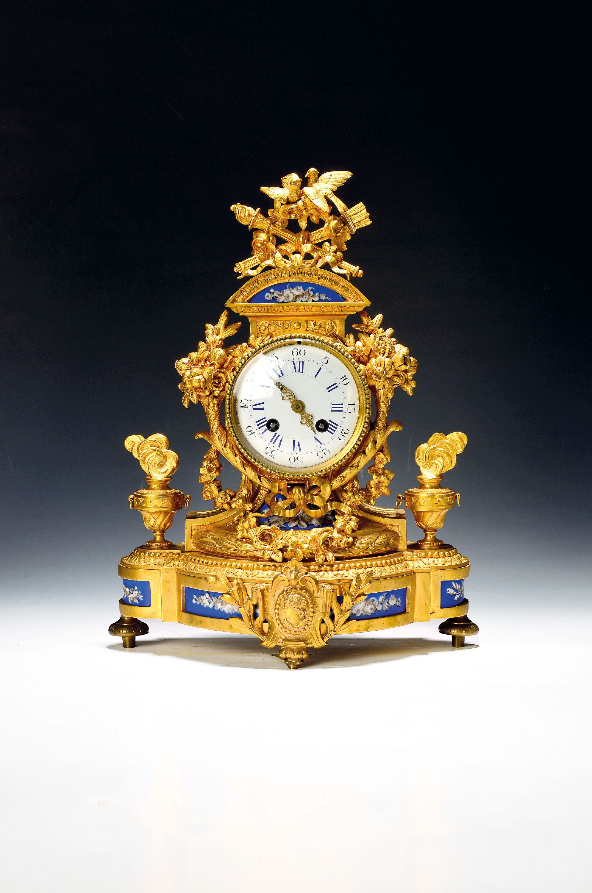Image 27135012 - Pendule, Frankreich um 1860/1870, vergoldetes und verziertes Bronzegehäuse mit ...