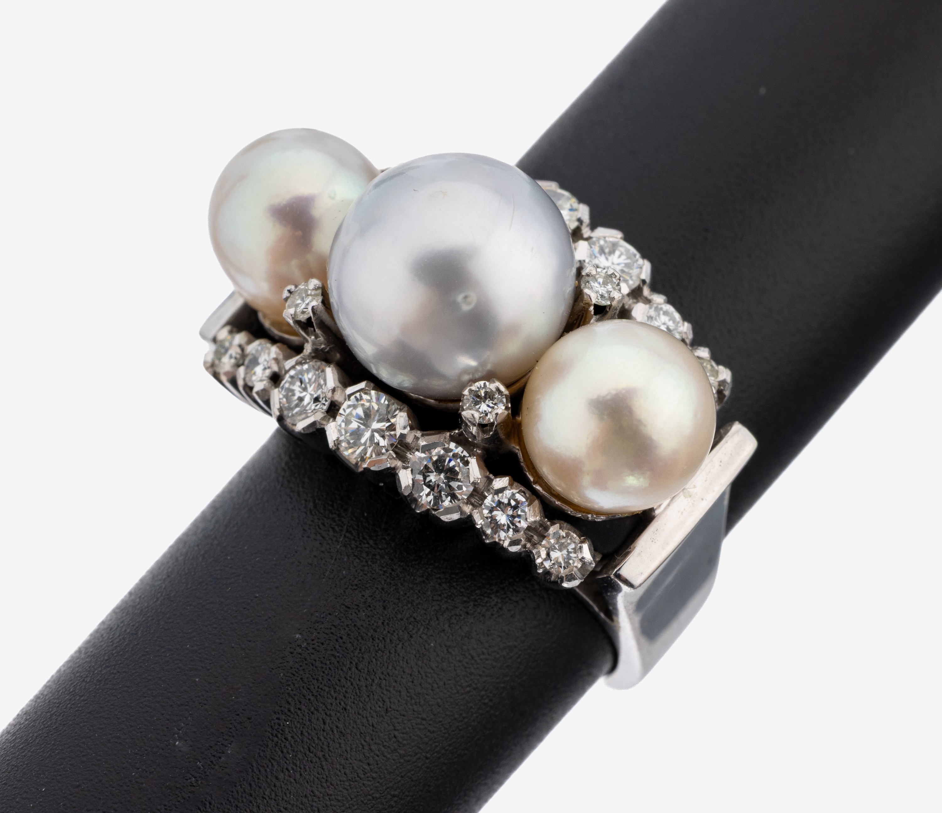 Image 27135027 - 14 kt gold pearl-brilliant-ring , WG 585/000, high quality workmanship, centered 3 ...