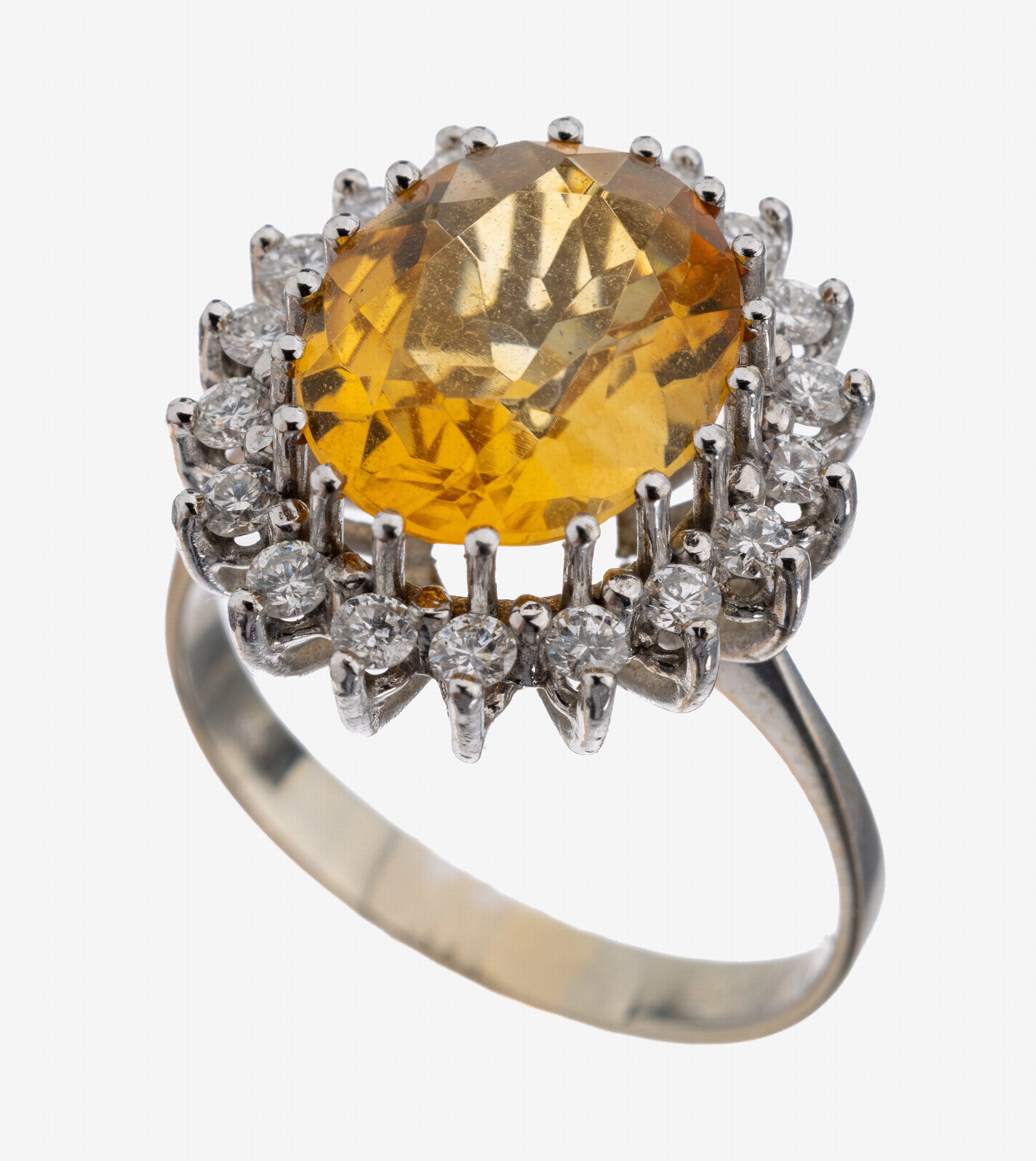 Image 27135030 - 14 kt Gold Citrin-Brillant-Ring, WG 585/000, mittig erhaben gefasster ovalfacett. ...