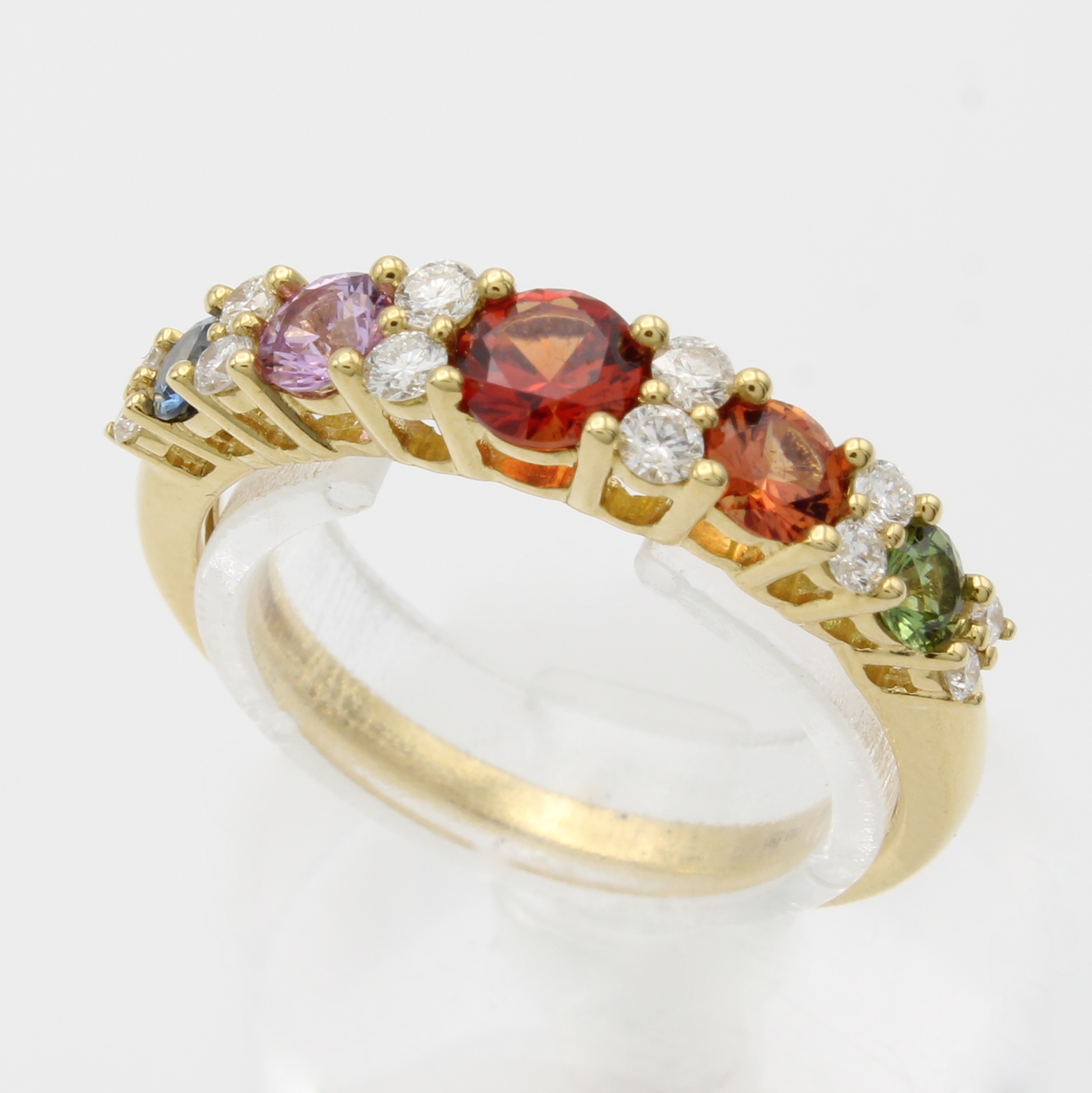 Image 27135120 - Ring mit Saphiren und Brillanten, GG 750/000, 5 fac., fancy Saphire zus. ca. 0.76 ct, 12 ...