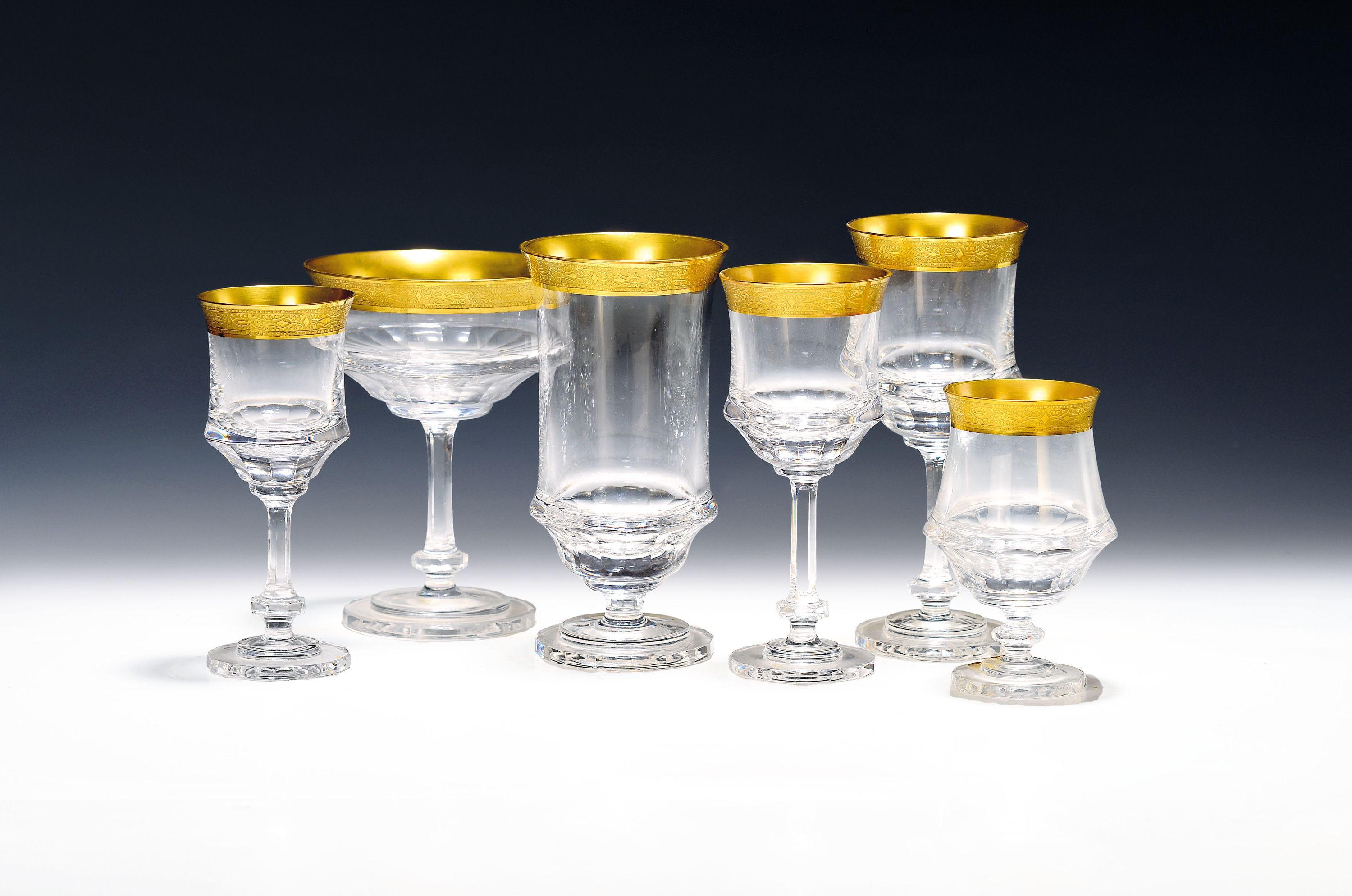 Image 27135164 - Großes Glasservice, Karl Klokotschnik, Zwiesel, 2.H.20.Jh., 11 Sektschalen, 6 ...