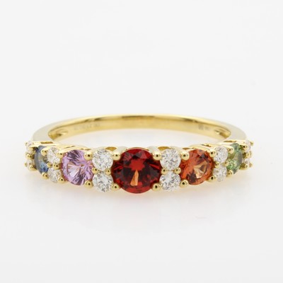 27135120a - Ring mit Saphiren und Brillanten, GG 750/000, 5 fac., fancy Saphire zus. ca. 0.76 ct, 12 ...
