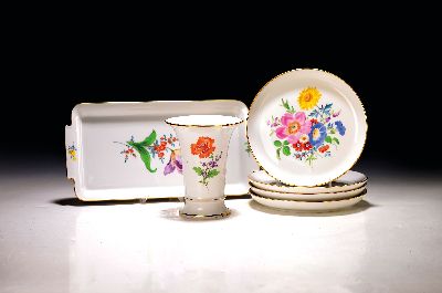 Image 6 parts Meissen, flower painting, 20th century, four plates flower 3 and flower bouquet, ...