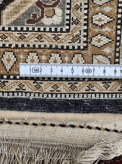 27135139f - Ghom Seide fein, Persien, Mitte 20.Jhd., reine Naturseide, ca. 213 x 136 cm, EHZ: 2 ...