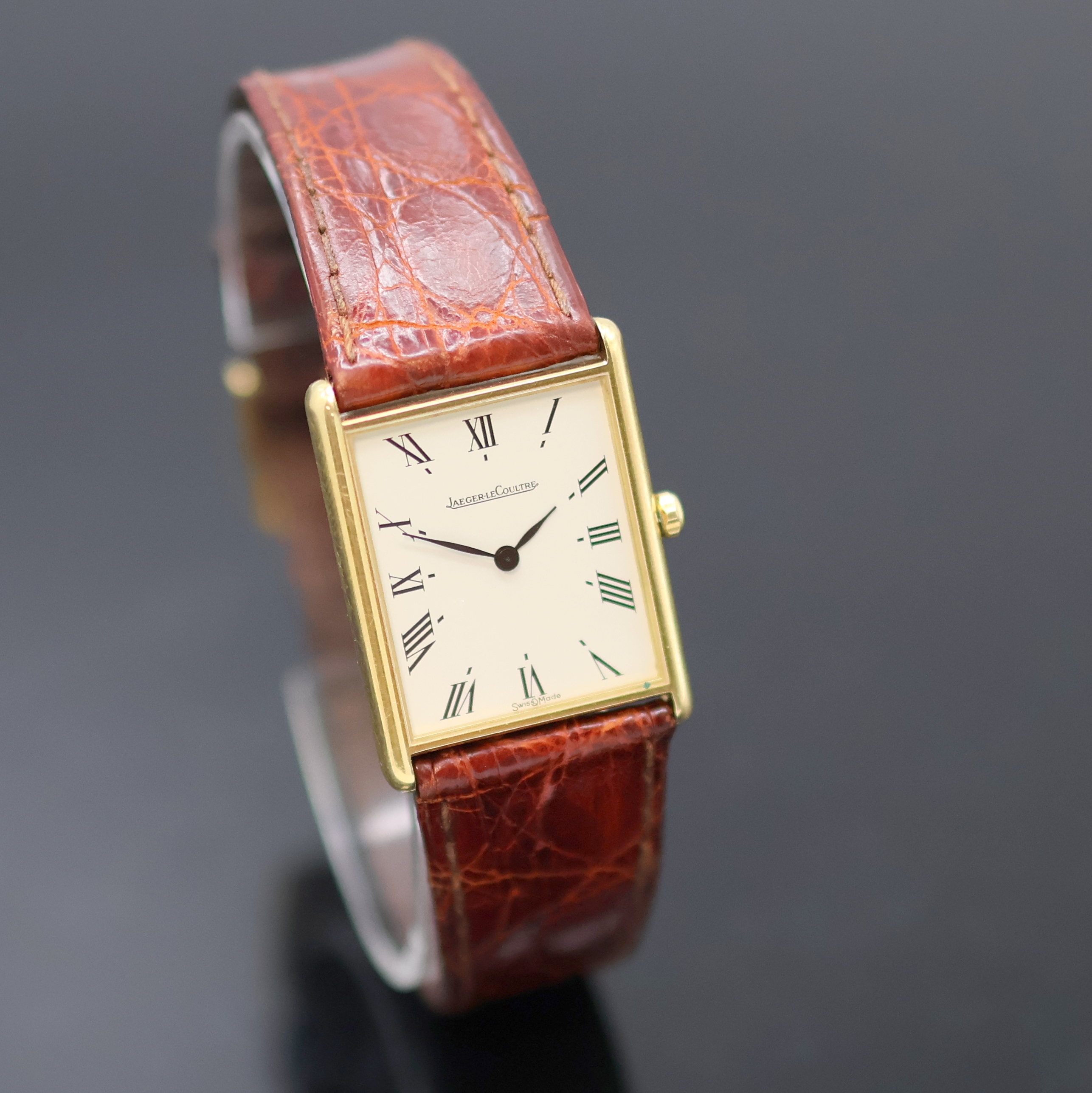 Detail b: Jaeger-LeCoultre Armbanduhr in GG 750/000 Referenz 140.109.1, quarz, Schweiz um 1990, 2-teil. Goldgeh. inkl. orig. Lederband m. orig. GG 750/000 ...