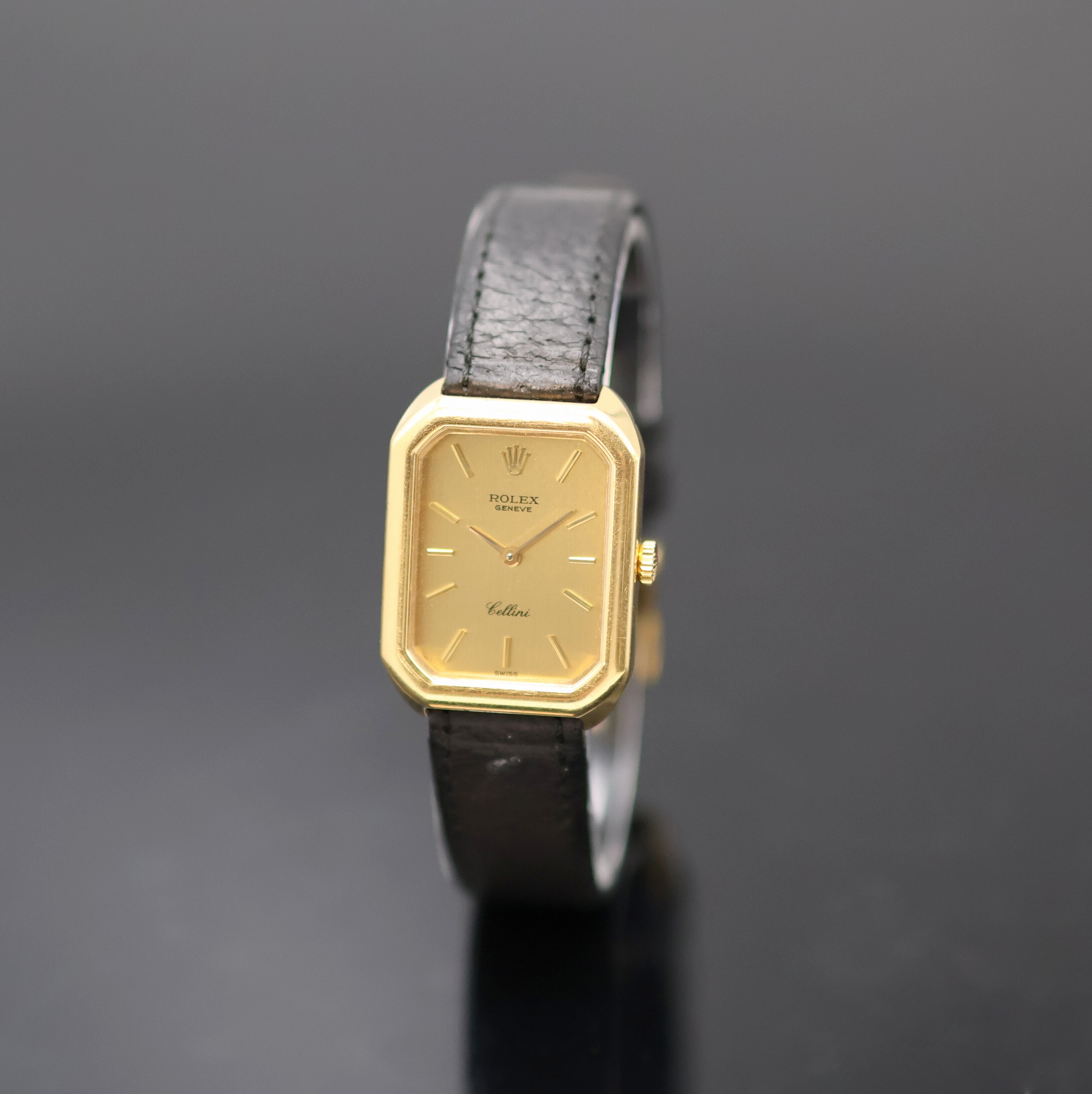 Image 27136222 - ROLEX Cellini 18k yellow gold ladies wristwatch reference 4104 1, manual winding, ...