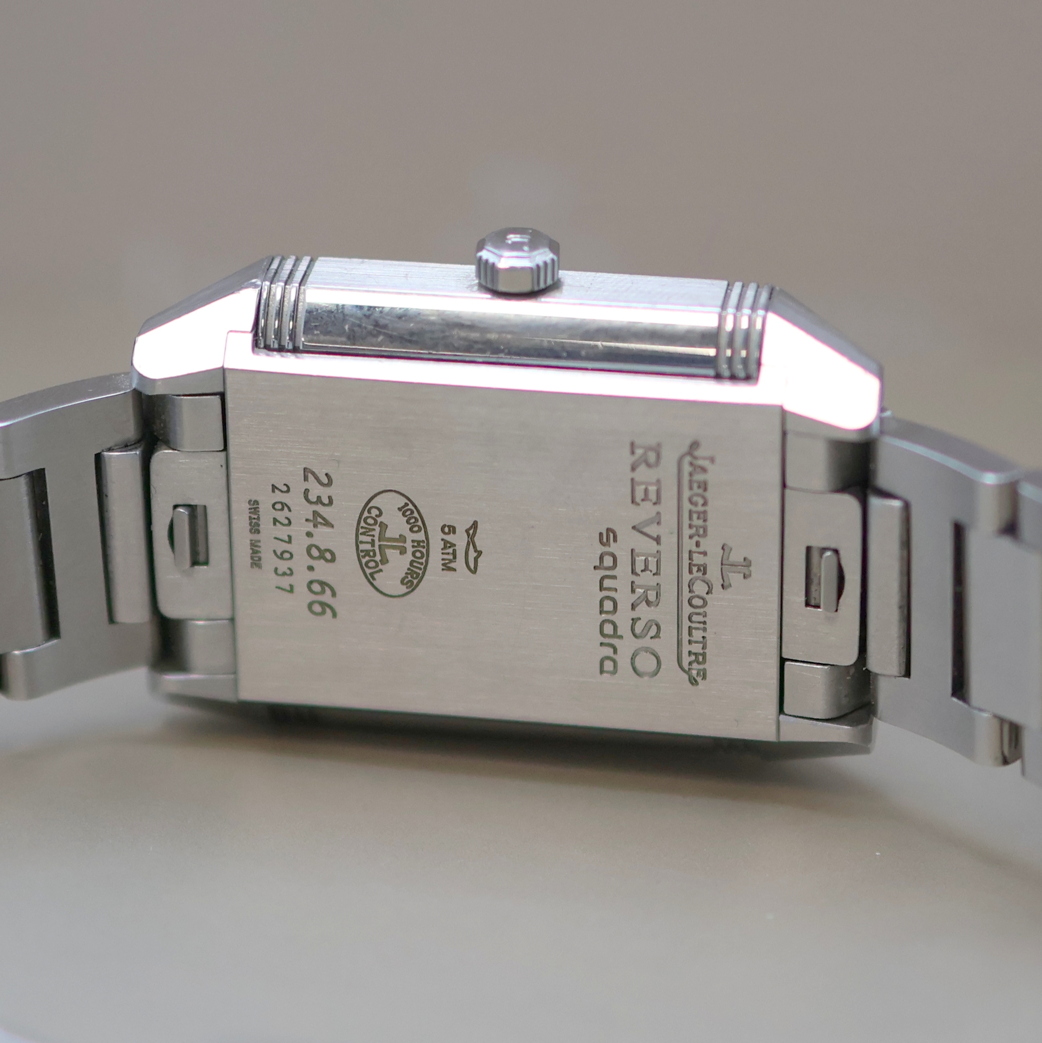 Detail e: Jaeger-LeCoultre Reverso Squadra Armbanduhr Referenz 234.8.66, Schweiz verk. lt. beil. Pap. 03/2015, Automatik, um 180 Grad drehb. Wendegeh. inkl. ...