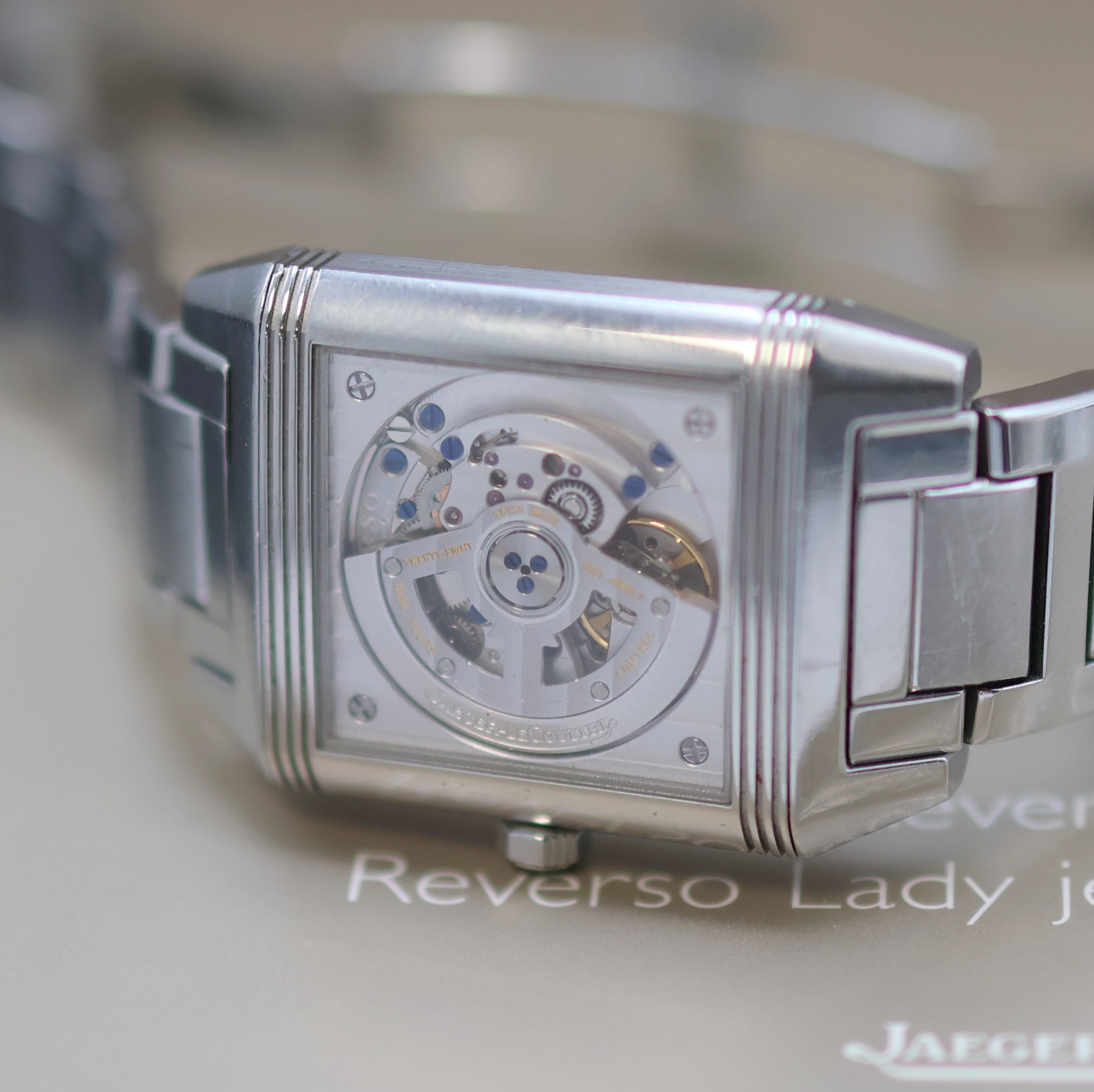 Detail h: Jaeger-LeCoultre Reverso Squadra Armbanduhr Referenz 234.8.66, Schweiz verk. lt. beil. Pap. 03/2015, Automatik, um 180 Grad drehb. Wendegeh. inkl. ...