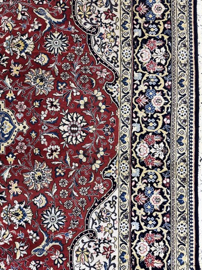 27136321e - Ghom alt, Persien, Mitte 20.Jhd, Wolle mit Seide, ca. 365 x 250 cm, EHZ: 2 ...