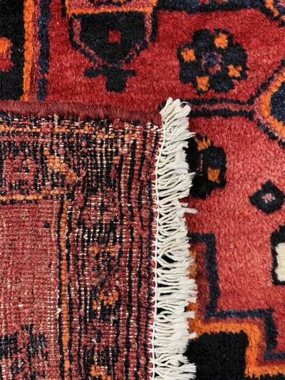 27136453e - Kordi, Persien, Ende 20.Jhd., Wolle auf Baumwolle, ca. 267 x 133 cm, EHZ: 2 ...