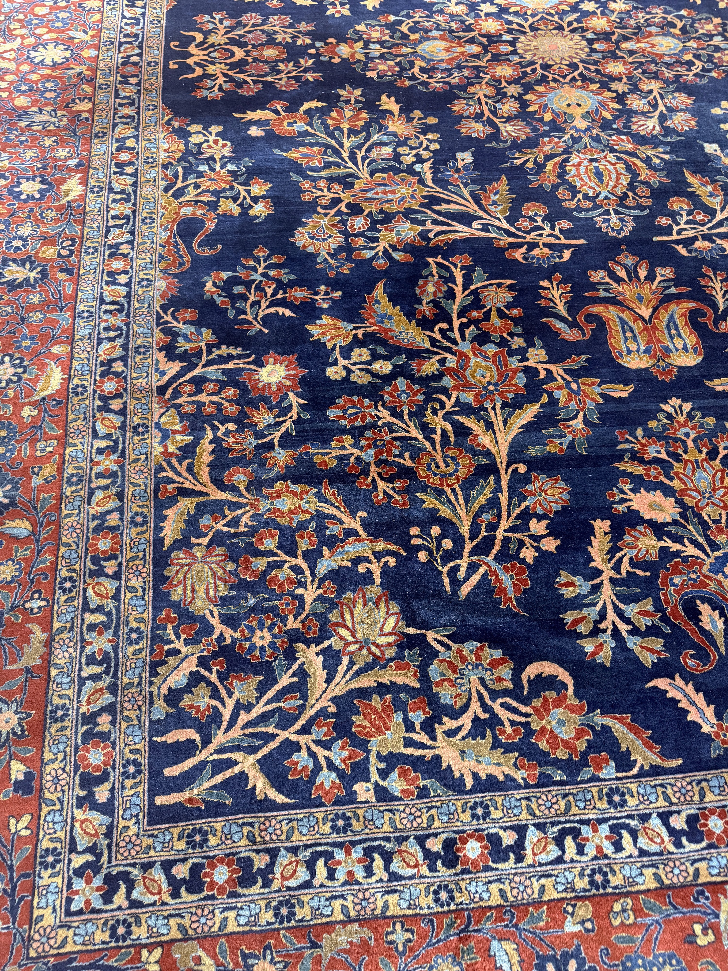 Detail m: "Manchester"Keschan antik, Persien, signiert(Auftragsarbeit), um 1900 Manchester-Korkwolle auf Baumwolle, ca. 500 x 333 cm, EHZ: 3
