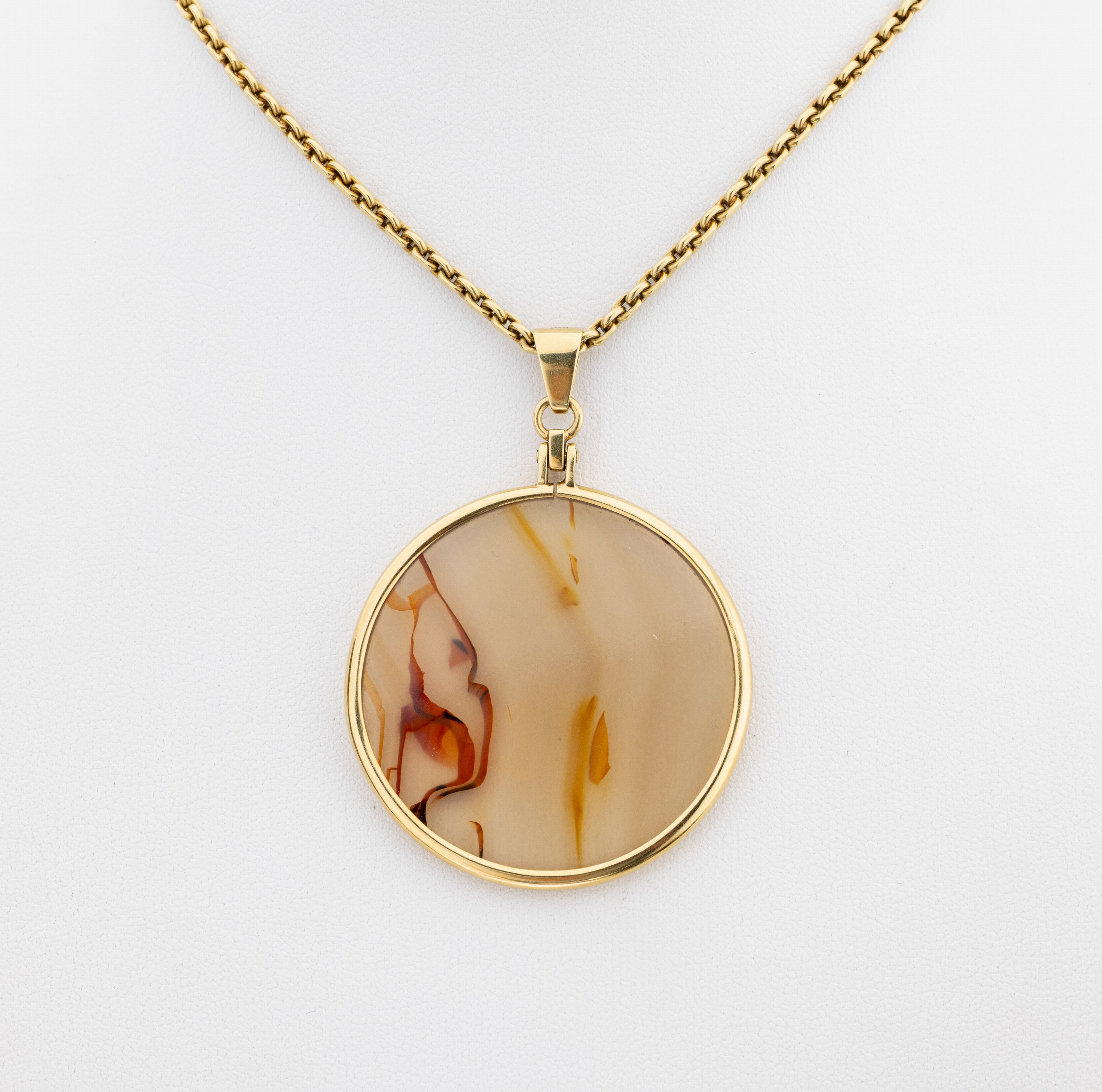 Image 27136633 - 14 kt Gold Achat-Anhänger, GG 585/000, schlicht, runde Landschaftsachat-Scheibe, an ...
