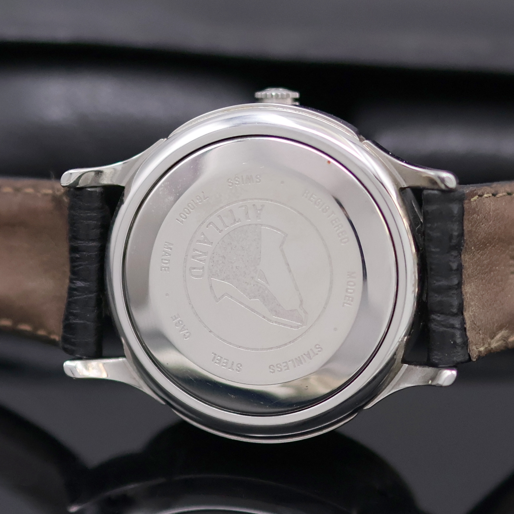 Detail e: REVUE THOMMEN Herrenarmbanduhr Modell Altiland, Schweiz um 1995, Automatik, aufklappbares Edelstahlgeh. teils verg., orig. Lederband m. Dornschl., ...