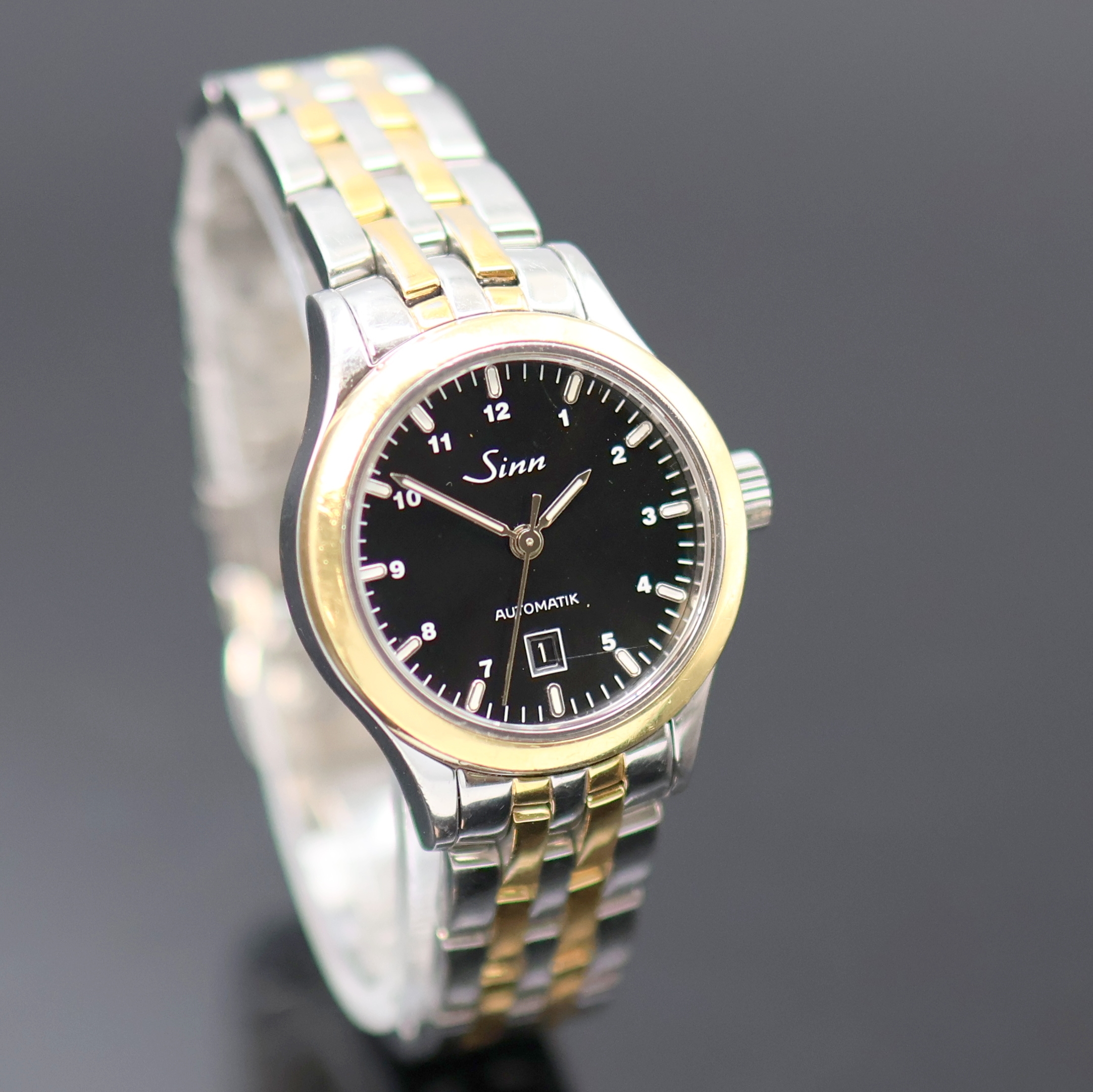 Detail b: SINN Damenarmbanduhr Referenz 456 St GG, Automatik, Deutschland / Schweiz um 2000, beids. vergl. Geh. in Stahl/Gold kombiniert inkl. Gliederband m. ...