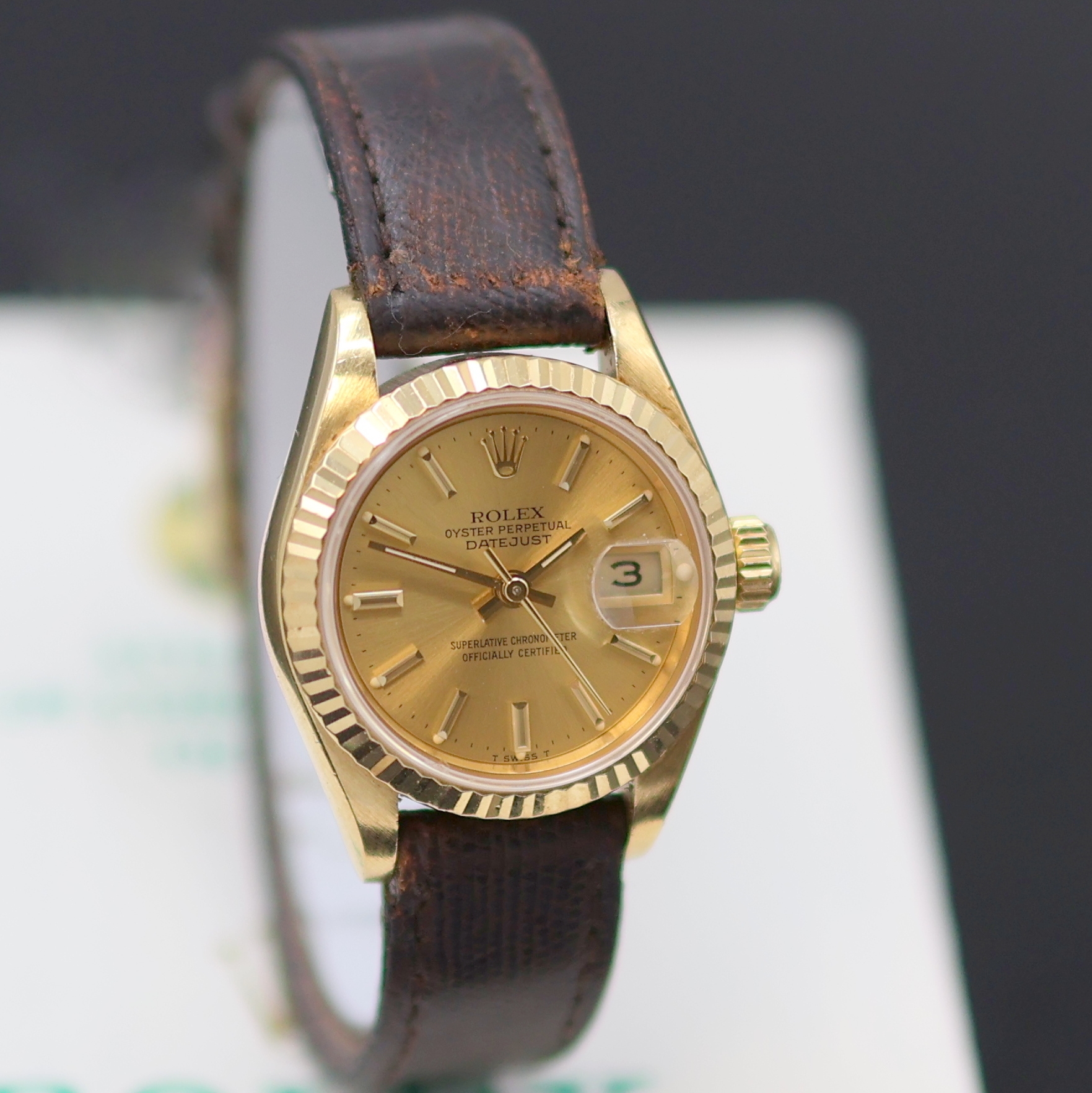 Detail b: ROLEX Datejust Damenarmbanduhr in GG 750/000 Referenz 69178, LC 100, Automatik, Chronometer der Superlative, Oystergeh. m. geriffelter Lünette, ...