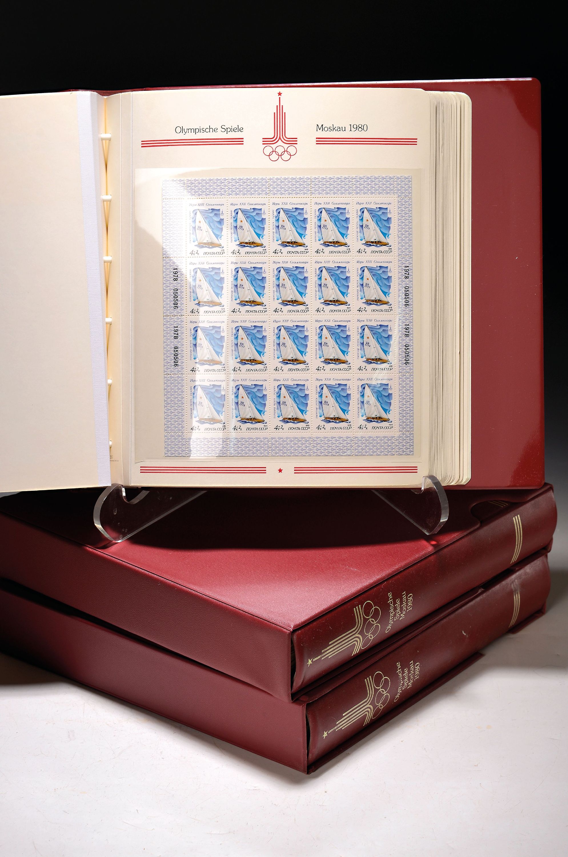 Image 27136695 - Briefmarken-Motiv-Sammlung, Olympische Spiele Moskau 1980, in 3 Bänden, ca. 130 ...