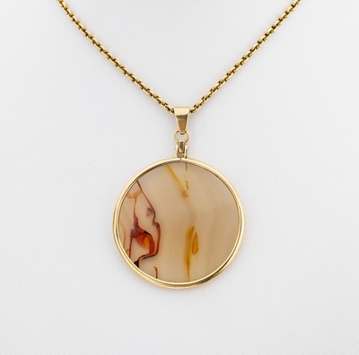 27136633a - 14 kt Gold Achat-Anhänger, GG 585/000, schlicht, runde Landschaftsachat-Scheibe, an ...