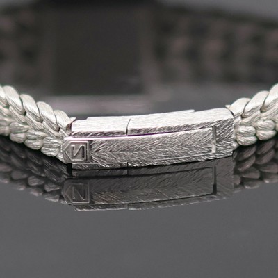 27136667c - VENDOME Damenarmbanduhr in WG 750/000 mit 28 Diamanten, Handaufzug, Schweiz um 1975, ...